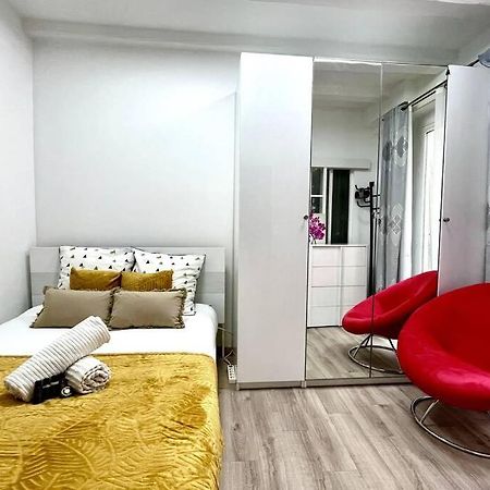 Exceptionnelle Maison De Ville ✧Cour Privee ✧Metro Париж Екстериор снимка